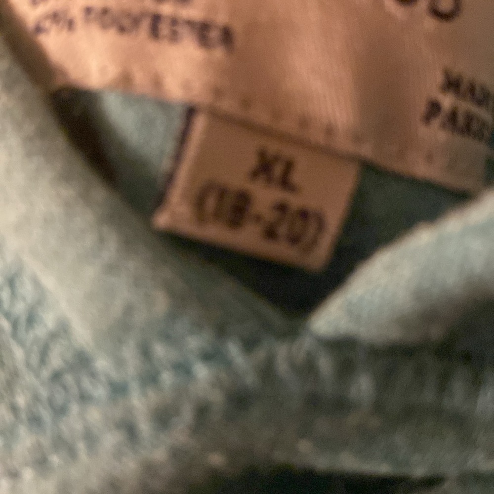 Cuffy’s Cape Cod Hoodie - Picture 6 of 6